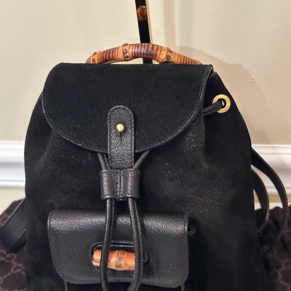 Gucci vintage authentic bamboo black suede small backpack with COA - Picture 2 of 16